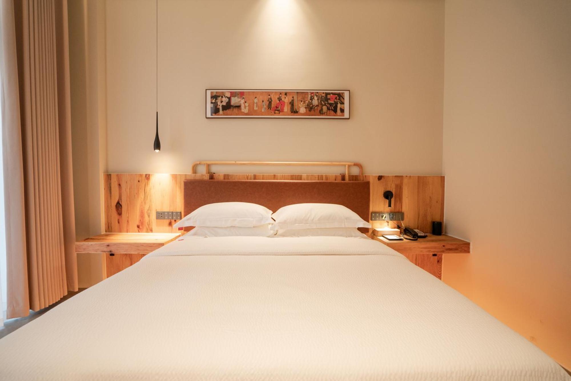 Patio Spring Holiday Inn -- Free Round Trip Pick-Up Service --Panoramic View Of Tianmen Mount Zhangjiajie Bagian luar foto