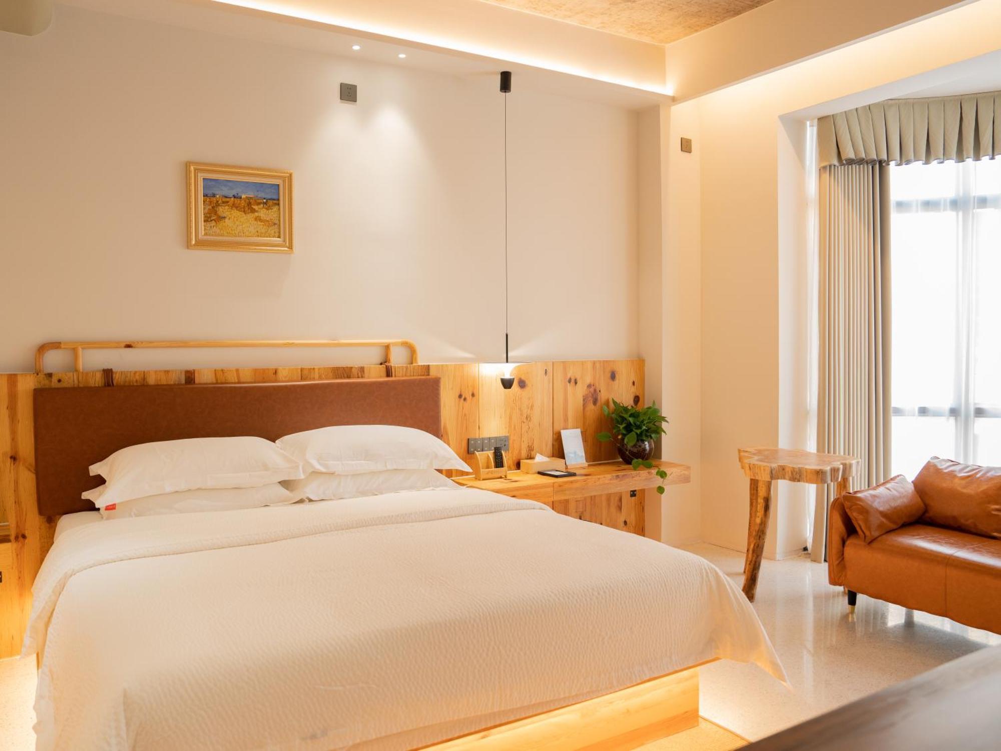 Patio Spring Holiday Inn -- Free Round Trip Pick-Up Service --Panoramic View Of Tianmen Mount Zhangjiajie Bagian luar foto